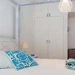 Flat With A Garden In Belem