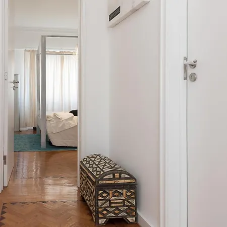Apartment Flat With A Garden In Belem Lisbon